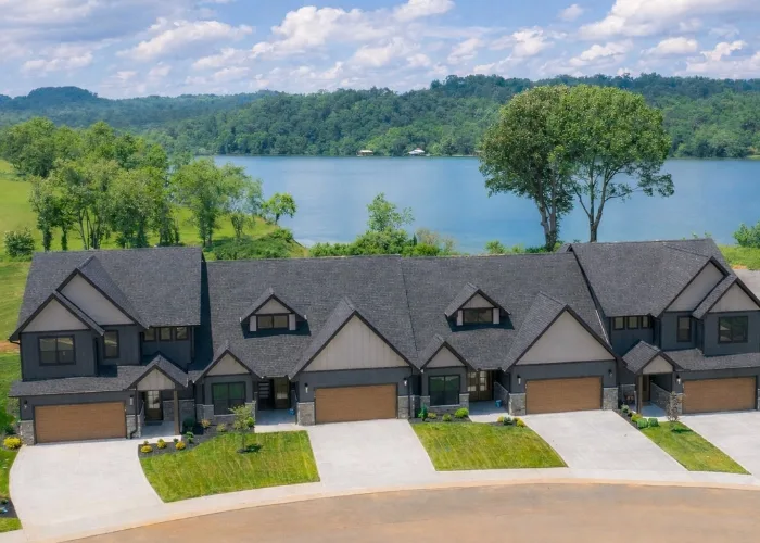 Island Circle Retreat — townhome on Island Circle at Tennessee National